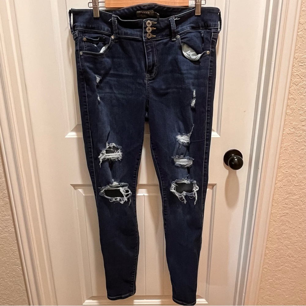 Torrid Distressed/Ripped Blue Jeggings, Plus Size Tall - 16T